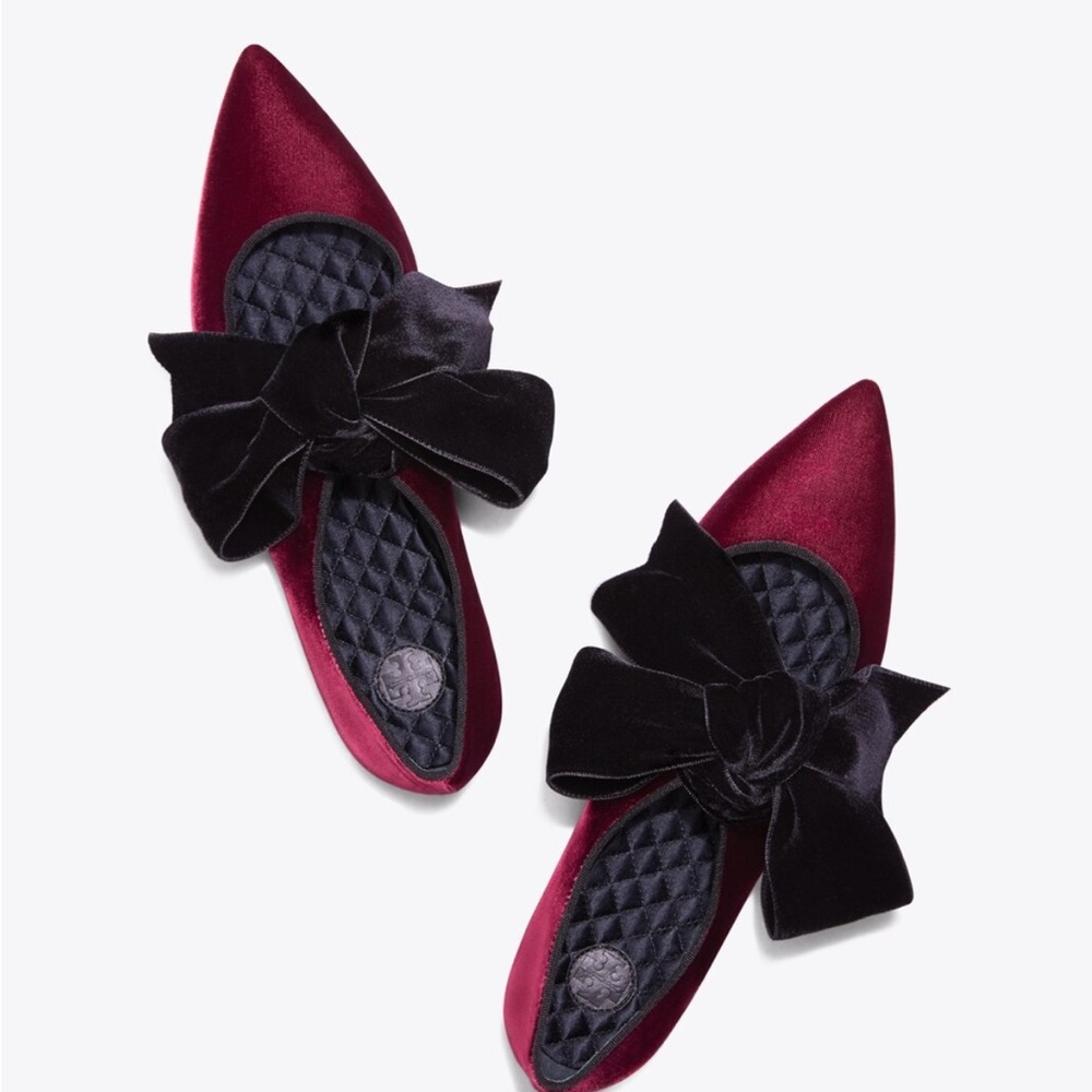 NWT! Tory Burch Red and Black Flats with Bow